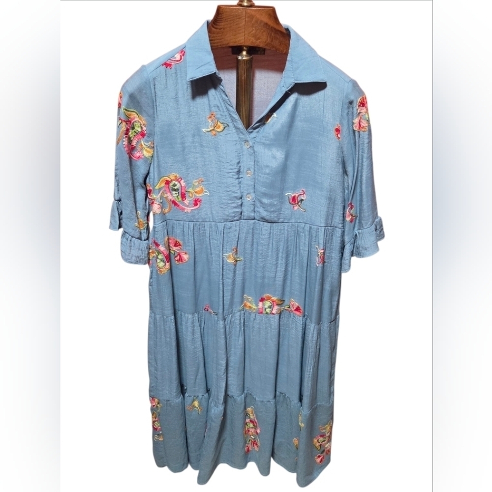 Fig & Flower Blue Tiered Embroidered Floral Womens Midi Dress Size Medium
